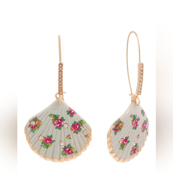 NWT Betsey Johnson Flower Print Shell Earrings - Picture 2 of 3